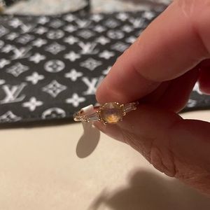 Beautiful unicorn ring